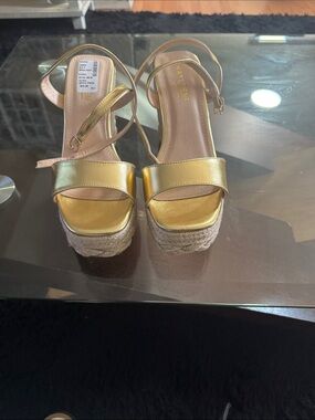 Kayleen Collections Gold Metallic Espadrille Platform Sandals